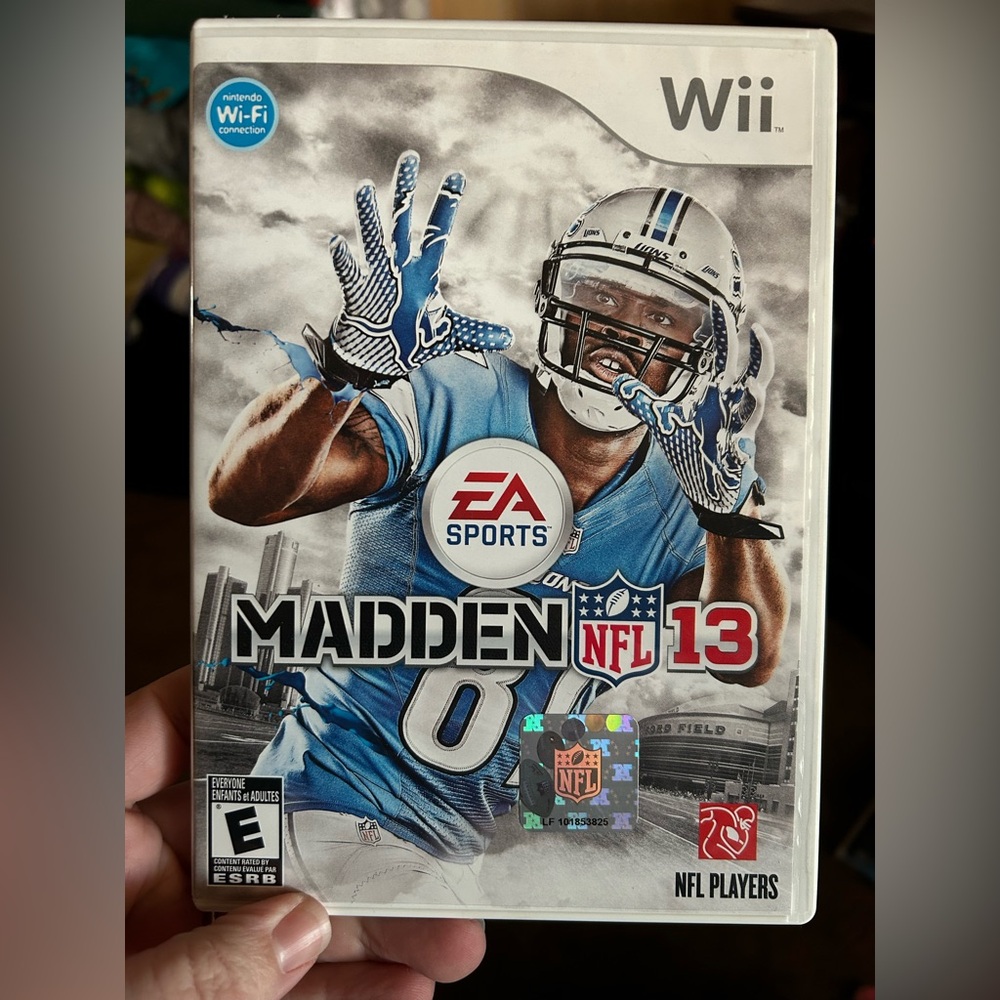 Madden NFL 13 Blue Dynamic Football Game